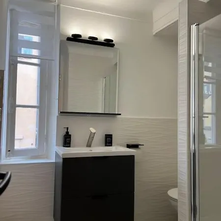 2p Coeur De Et Sainte-Maxime